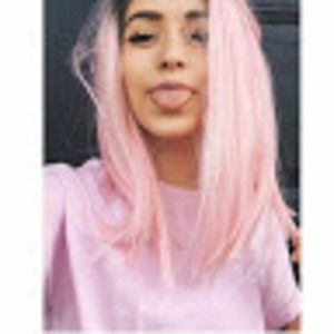 Meet your Posher, Aisha